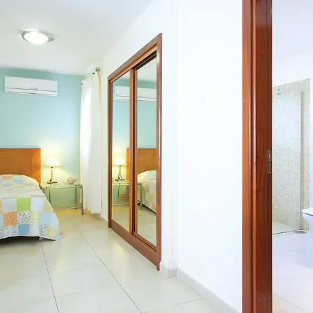 ヴィラ Puerto Del Carmen Sleeps 6 Air Con Wifi *